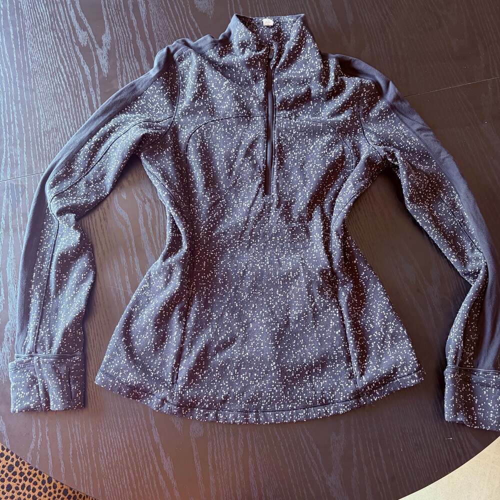 Lululemon Run Briskly Top Black 1/2 Zip Magnetized Jacquard Sz 10